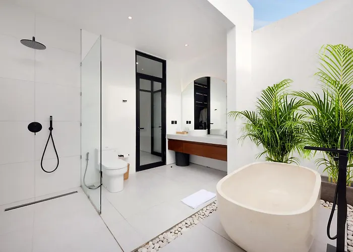 Baliwood Ii 3 Bedroom - Pererenan By Breig Villa *